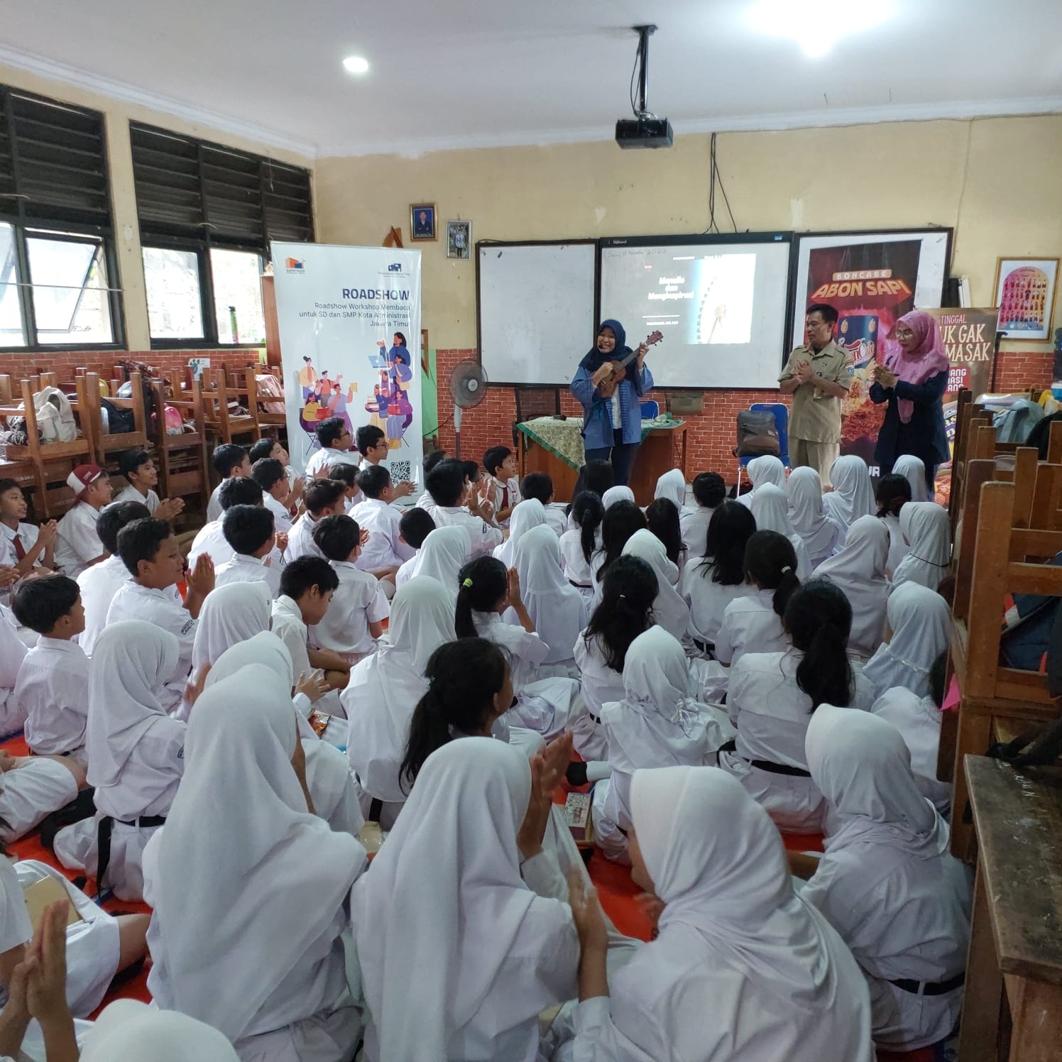 Roadshow Workshop Membaca Di SDN Utan Kayu Selatan 13